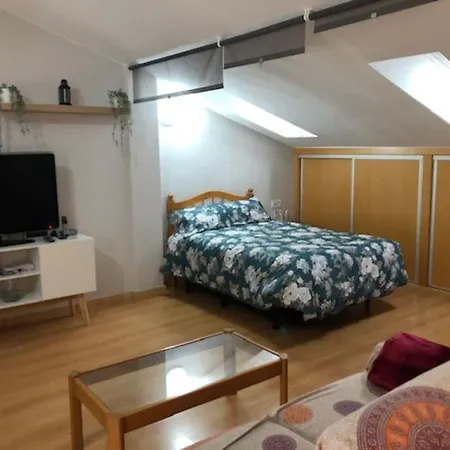 דירה Estudio Buhardilla Completo *